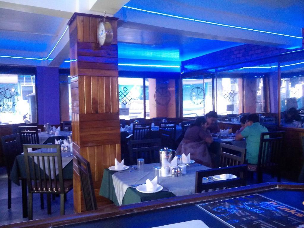 Hungry Jack Hotel Gangtok Bagian luar foto